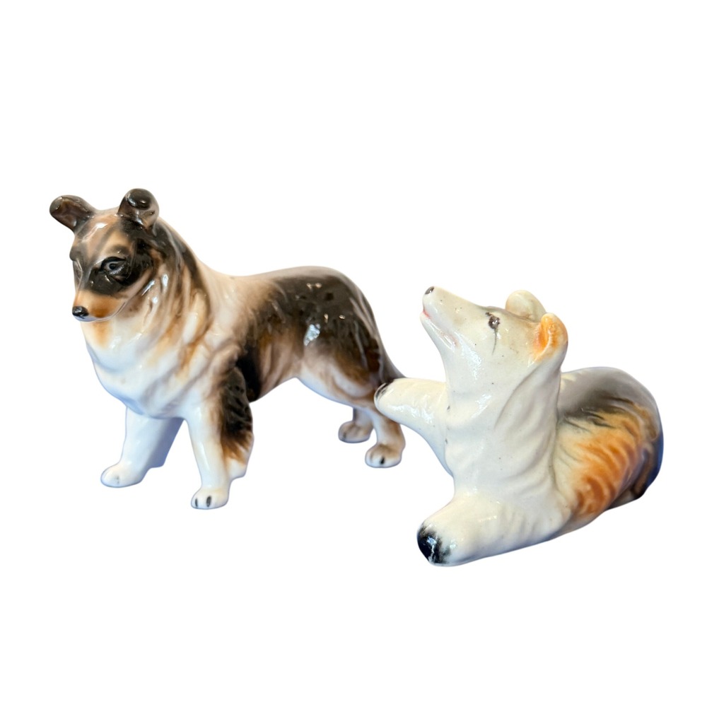 Vintage Ceramic Collie Dog Figurines Set of 2 Lassie Japan Standing Paw 2932Up